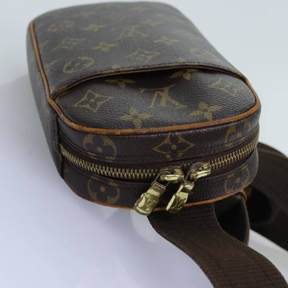 LOUIS VUITTON Monogram Pochette Gange Shoulder Bag M51870 LV Auth 72329 - Picture 6 of 16